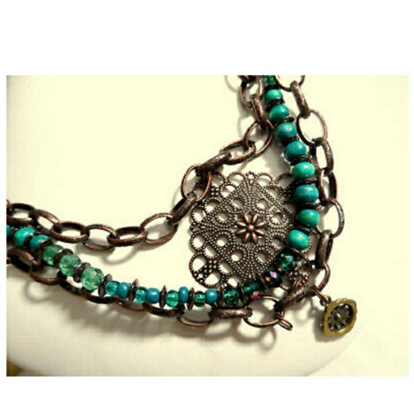 BOOT BARN Western Beaded Medallion Necklace Turquo - Picture 2 of 5